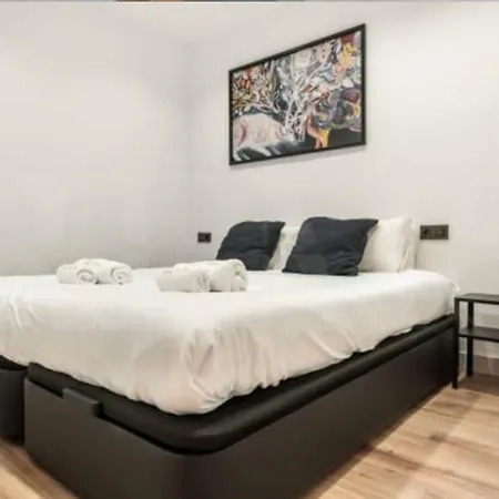 In Center Of With Interior Patio *